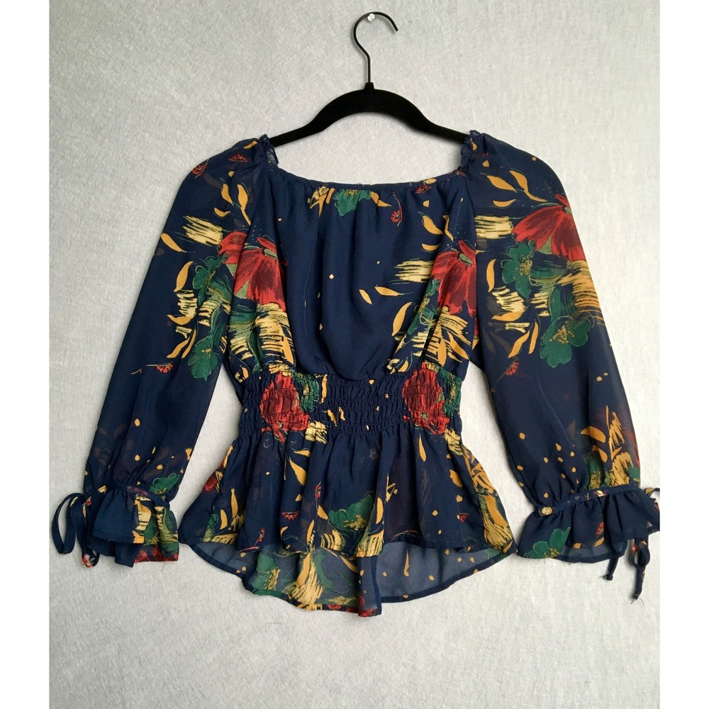 Fig and Flower Navy Floral Smocked Peplum Blouse Sheer Sleeve Petite Small PS - Picture 2 of 7
